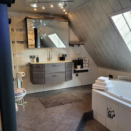 Ferienwohnung Fitness Entspannung Sauna Im Westerwald Derschen Eksteriør billede